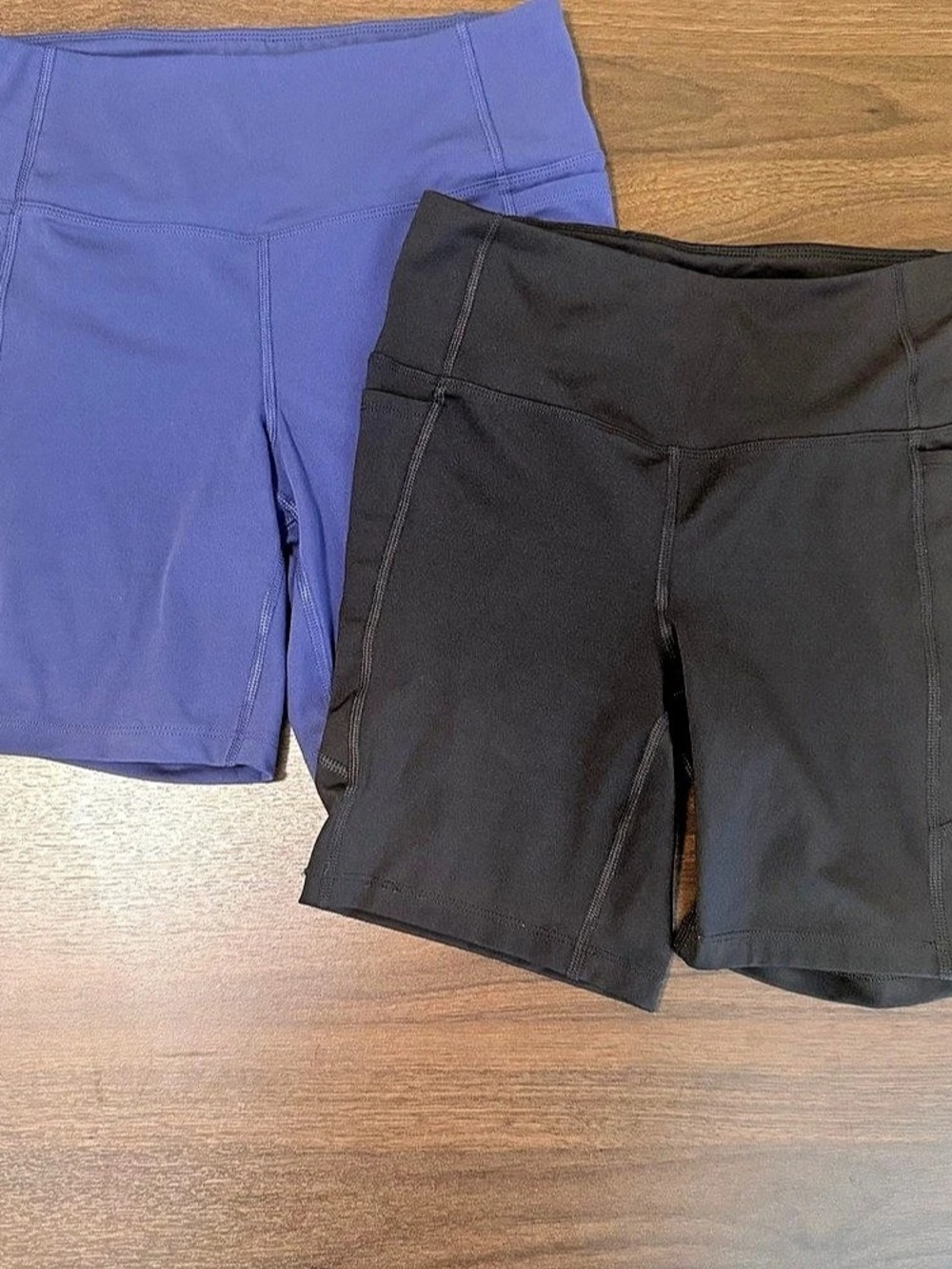 Athletic Works Women's 6” Inseam Stretch Bike Shorts with Side Pockets Black